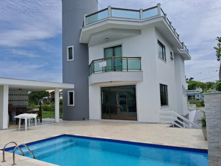 casas a beira mar em rio das ostras