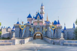 castelo da cinderela disneyland na california