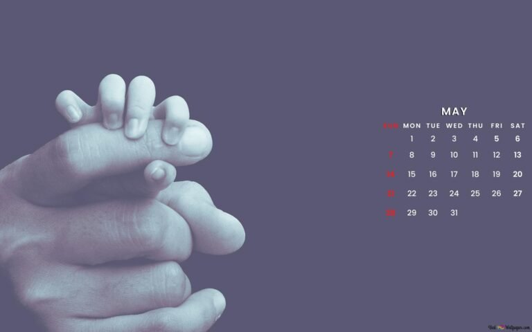 Licença Maternidade Conta Para Férias E Décimo Terceiro Salário 2 mae feliz segurando bebe com calendario