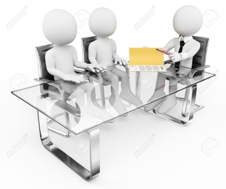 Quando Os Bancos Vão Liberar Empréstimo Consignado Para CLT 2 pessoa assinando contrato com banco ao fundo