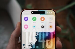 tela inicial de smartphone com app aberto