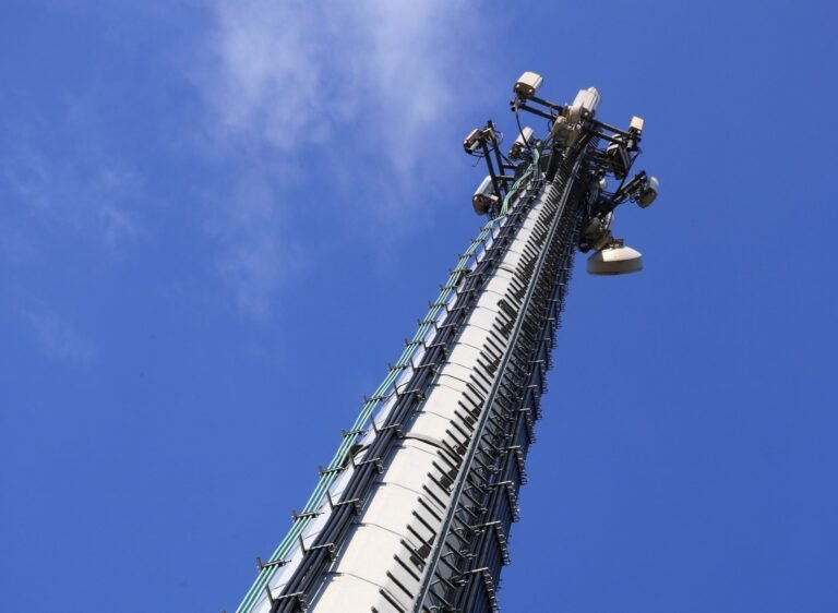 Quero Alugar Meu Terreno Para Torre de Celular: Como Funciona 4 Quero Alugar Meu Terreno Para Torre de Celular: Como Funciona